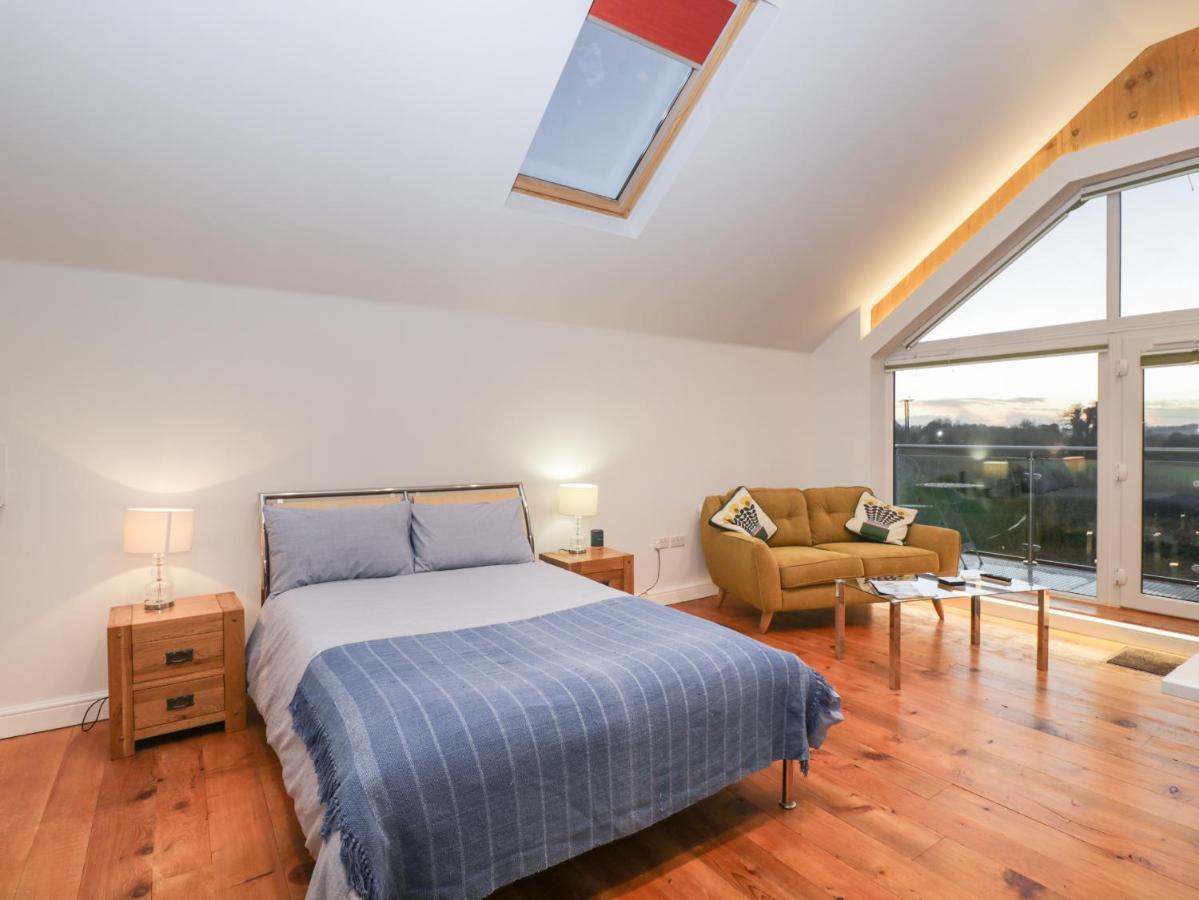 Apartmán Upper Annex Calne Exteriér fotografie